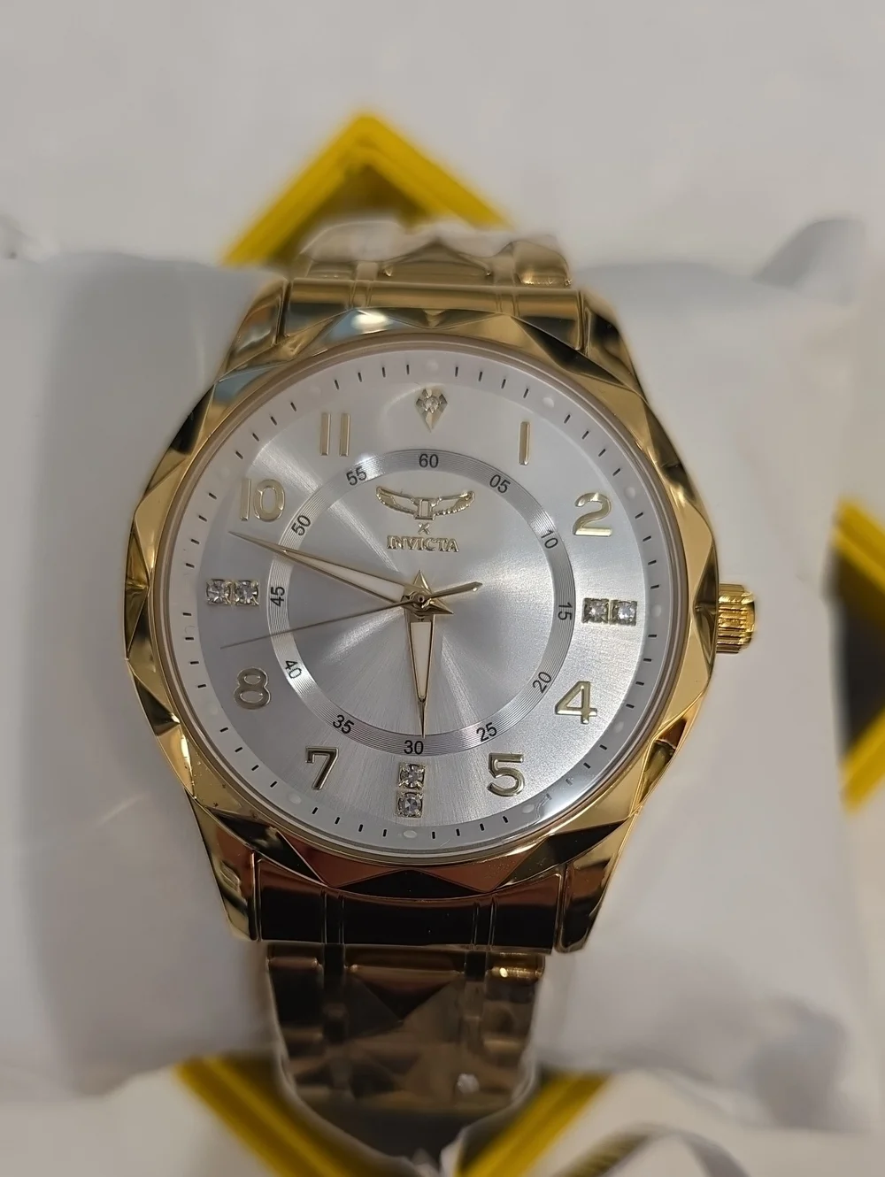 565.  Invicta Specialty I by Invicta Men's Watch - 41mm. Gold (69018)